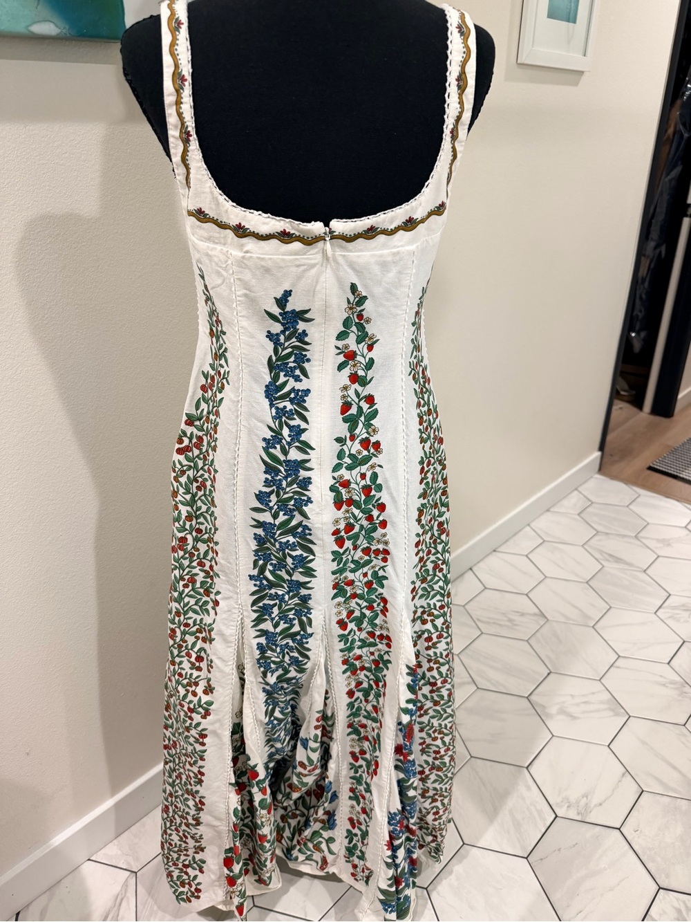 FARM Rio White Maxi Dress with Red & Green Floral Embroidery - Picture 5 of 9